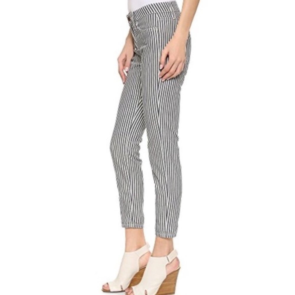 Size 25 Joe's Mid Rise Striped jeans
